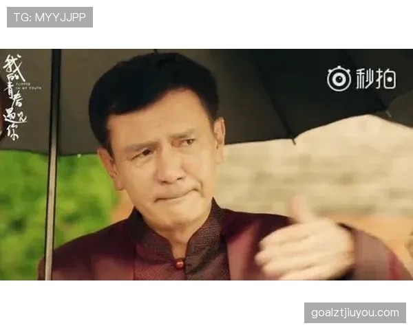 看了杨威最近那组生活照,赛场上的铁人居然变成会做菜会追剧的邻家大叔 看了杨威最近那组生活照,赛场上的铁人居然变成会做菜会追剧的邻家大叔